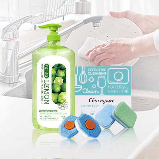 Detergente líquido e pastilhas